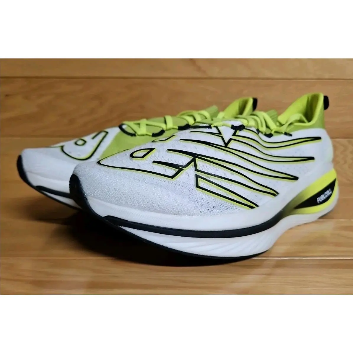 New Balance shoes - New Balance FuelCell SuperComp Elite V3 - WRCELCT3 - Green (UPC: 196652907764) 3