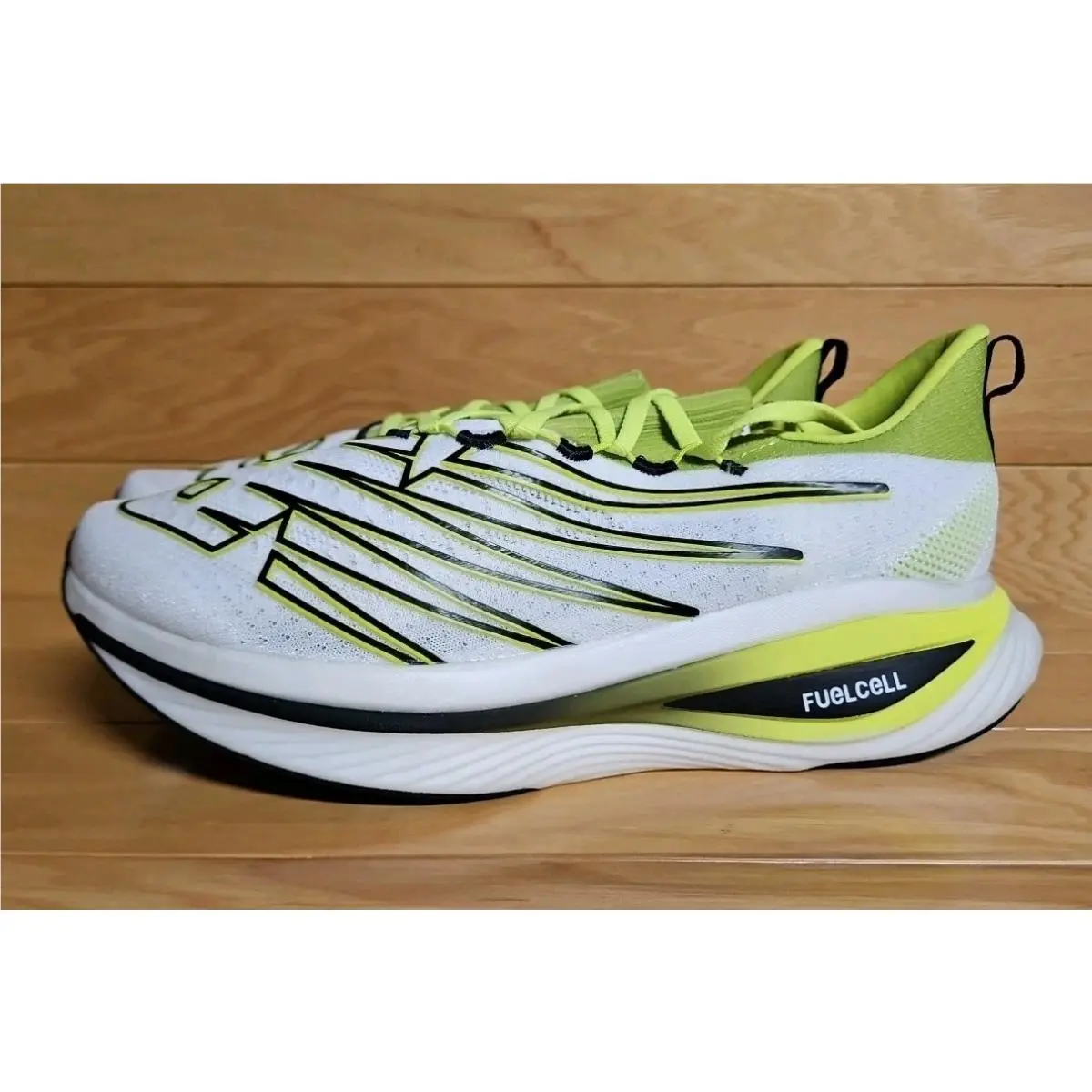 New Balance shoes - New Balance FuelCell SuperComp Elite V3 - WRCELCT3 - Green (UPC: 196652907764) 4