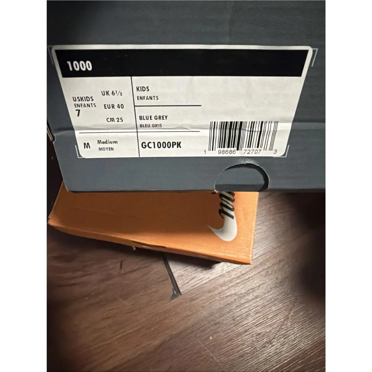 New Balance shoes - Silver 4