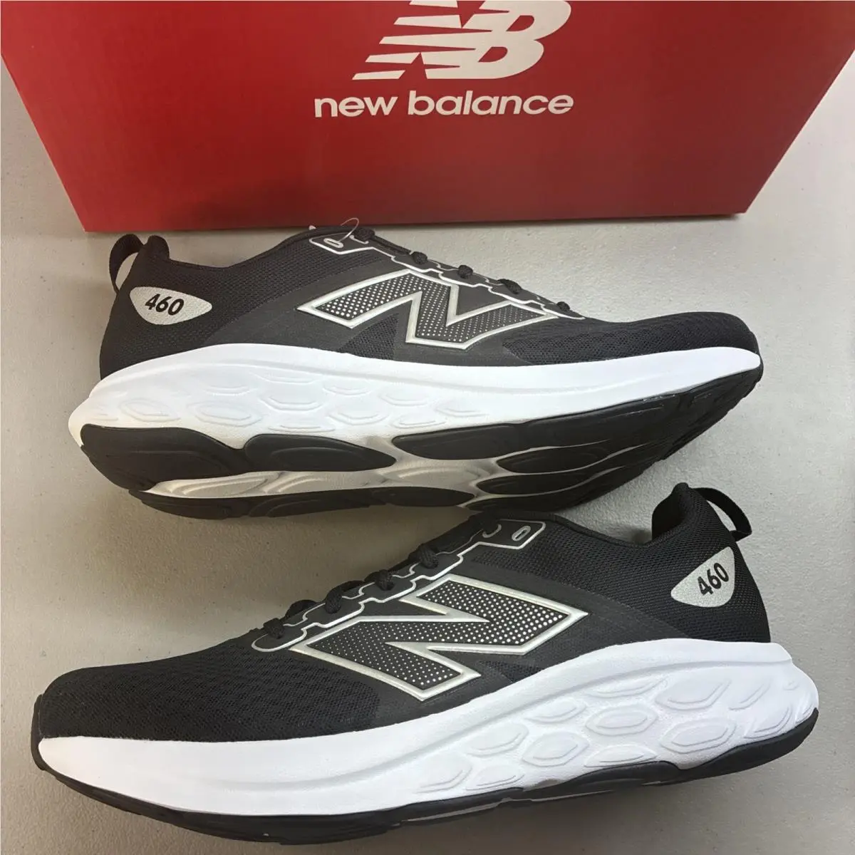 New Balance 460 V4 Womens Runners D Wide W460LK4 Size 11 W or 9.5 M