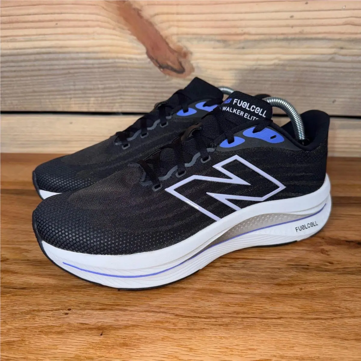 New Balance Fuelcell Walker Elite Shoes Women`s Size 11 Black Electric Indigo