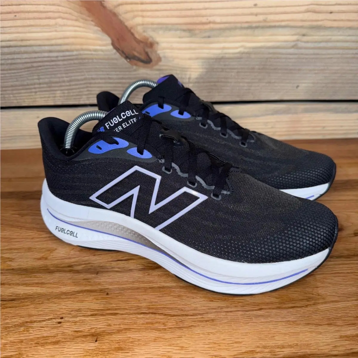 New Balance shoes - New Balance FuelCell Walker Elite - Black 1
