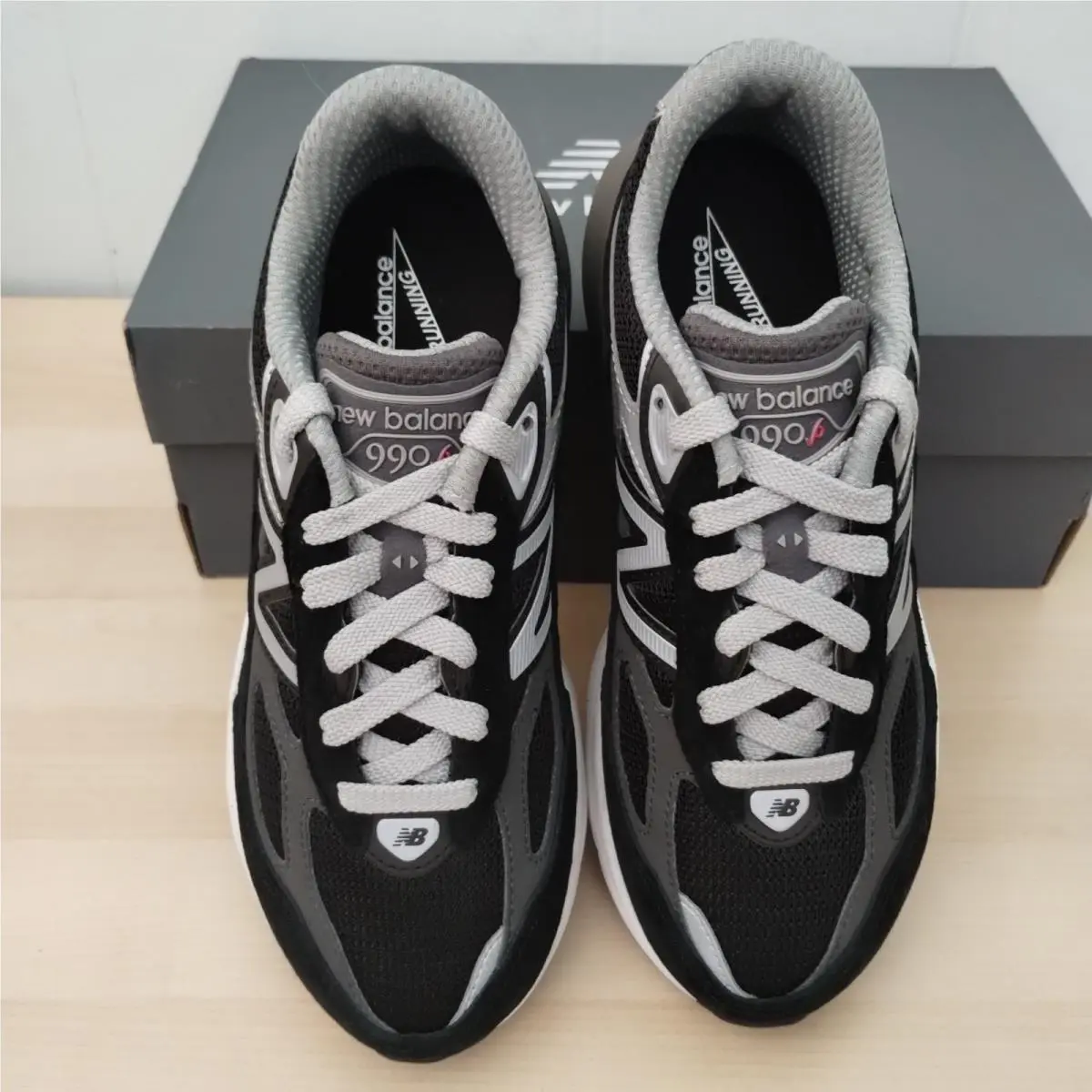 New Balance shoes - New Balance 990 - Black 2