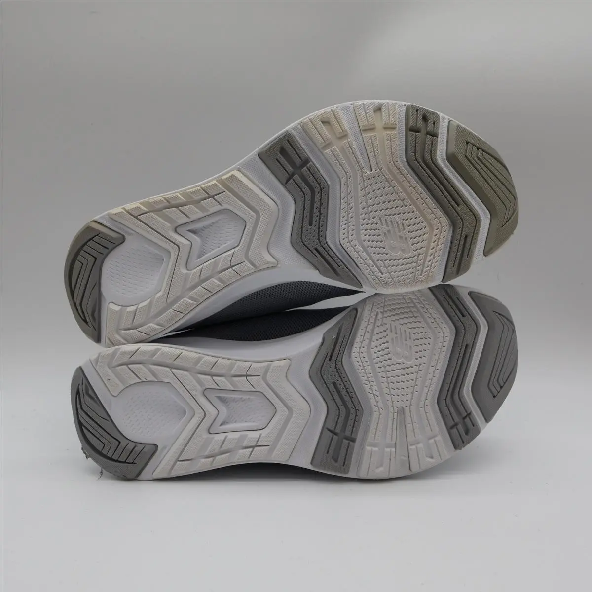 New Balance shoes - FuelCore Transform WX77SW2 - FuelCore Transform - Gray 3
