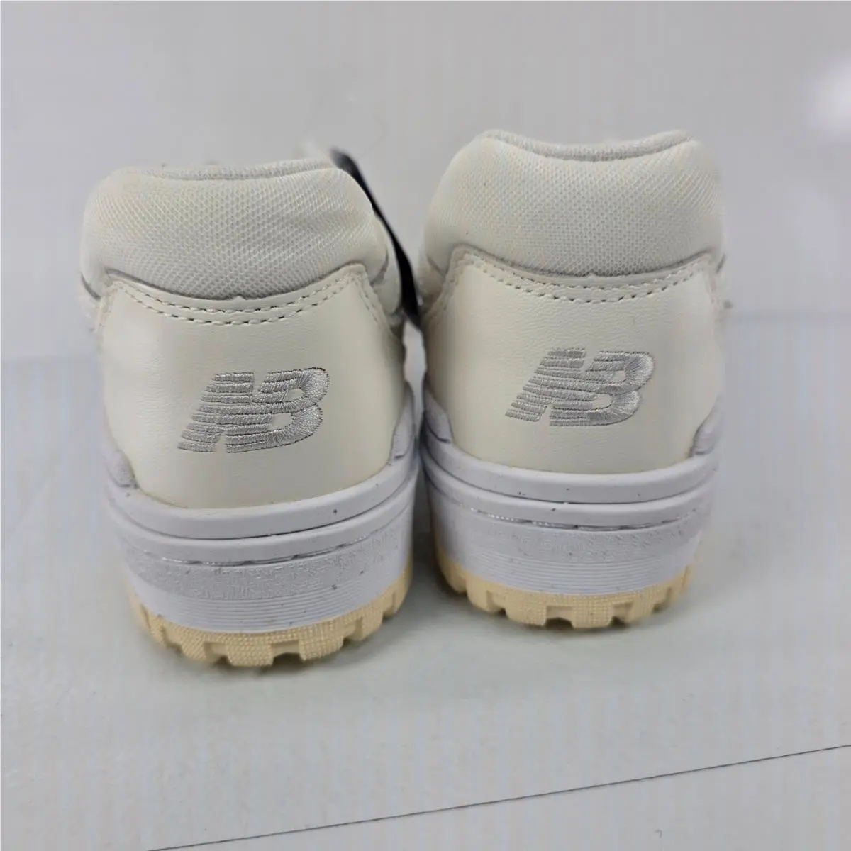 New Balance shoes - New Balance 550 - White 2