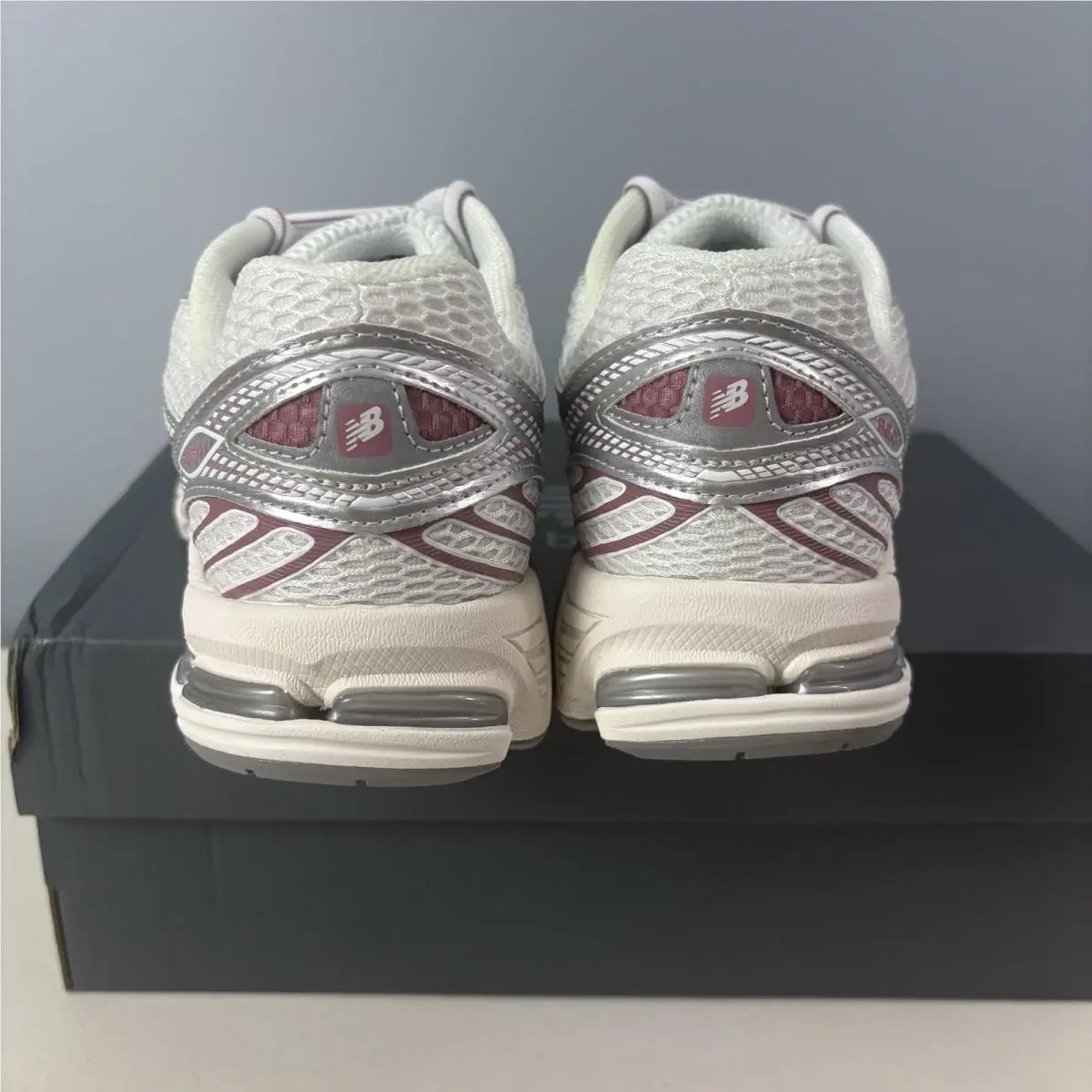 New Balance shoes - New Balance 860 - ML860CC2 - Pink 2