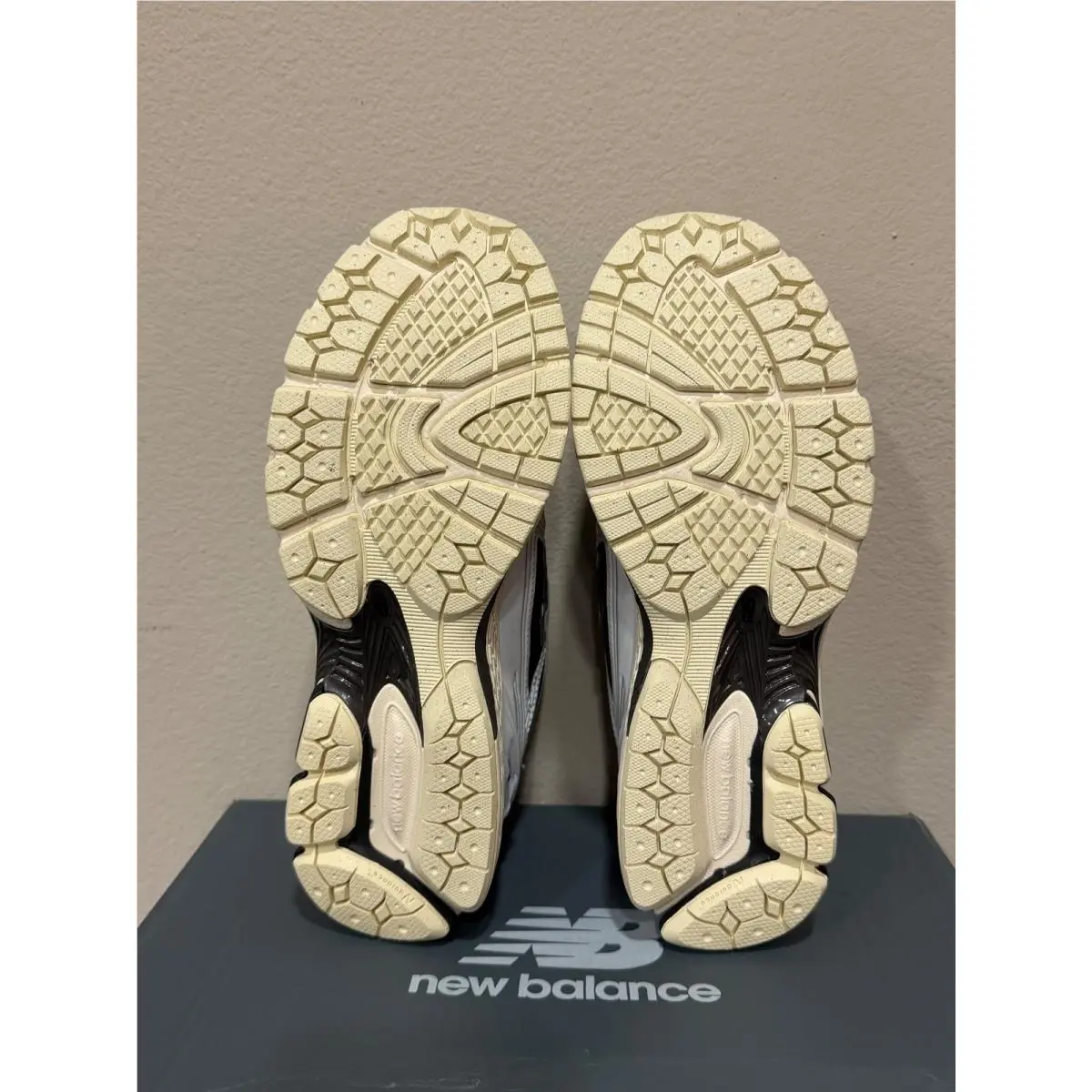 New Balance shoes - Black 2