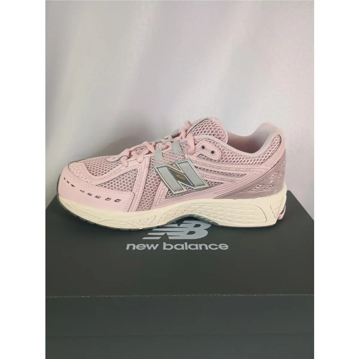New Balance shoes - New Balance 1906r - Pink 3