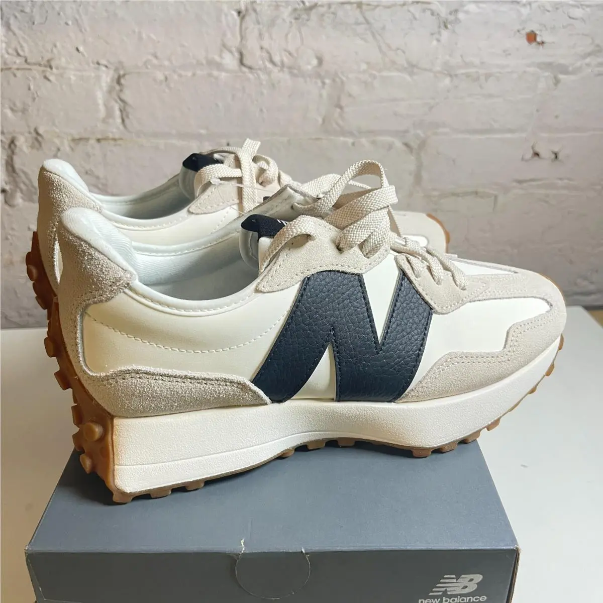 New Balance shoes - New Balance 327 - Moonbeam/Black 2