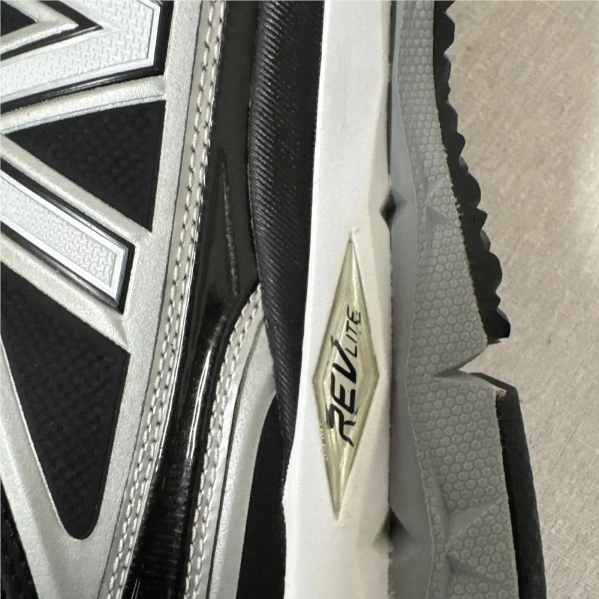 New Balance shoes - New Balance 1000 - MB1000LS - Black 6
