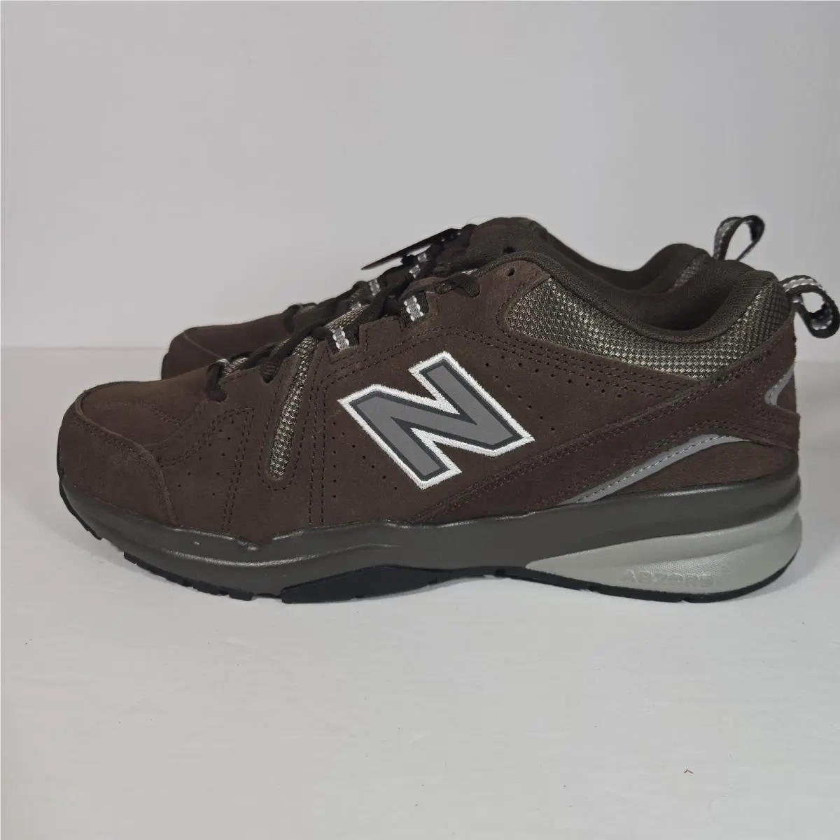 New Balance shoes - New Balance 608v5 - MX606UB5 - Brown 0