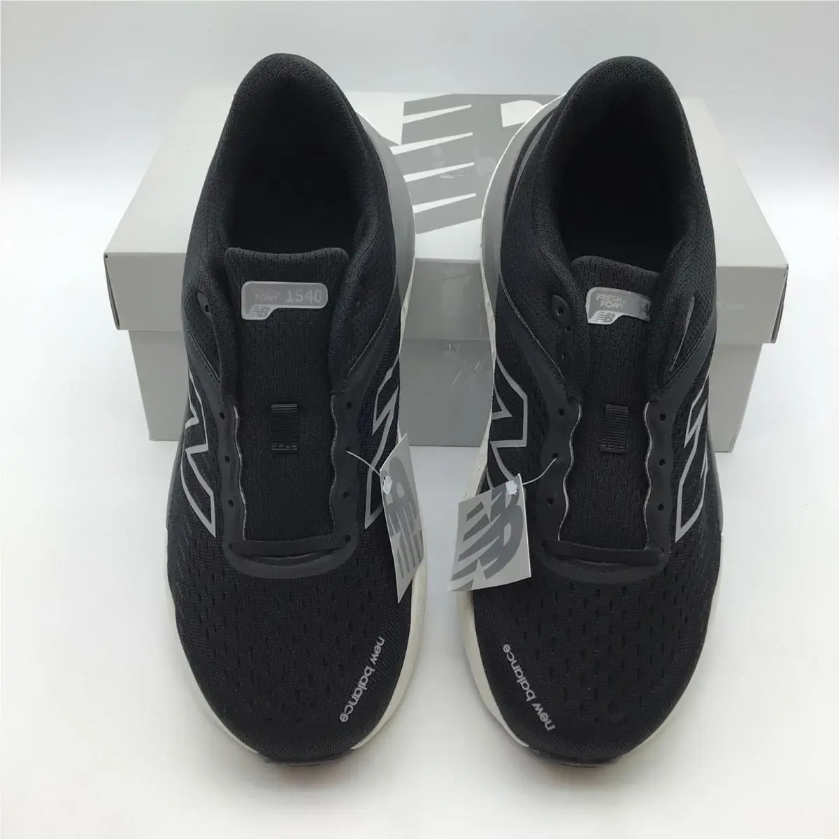 New Balance shoes - New Balance 1540v4 - Black 1