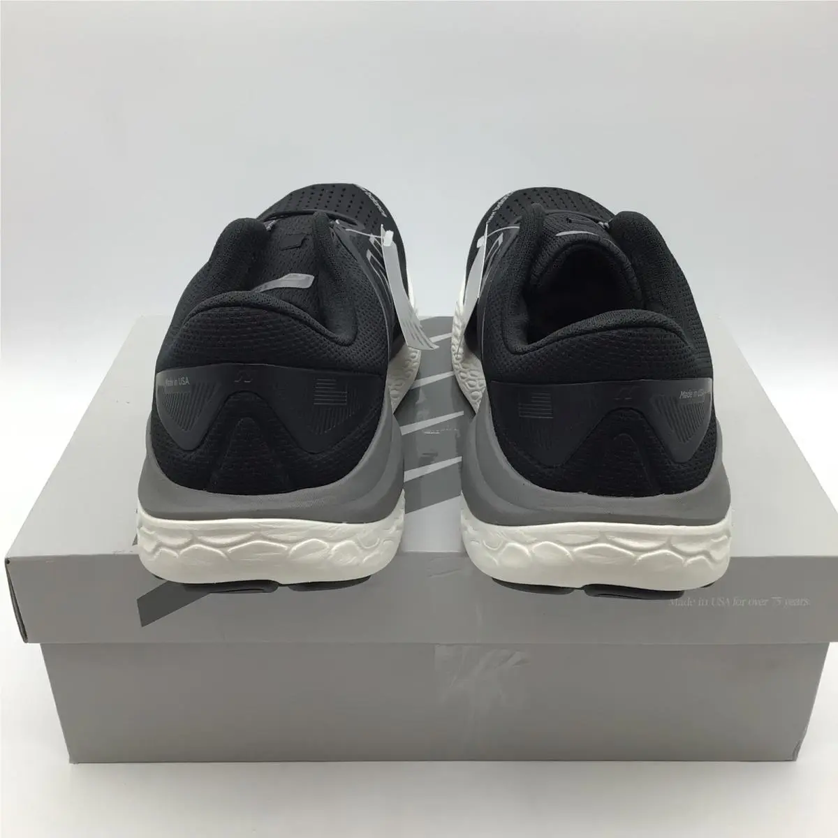 New Balance shoes - New Balance 1540v4 - Black 2