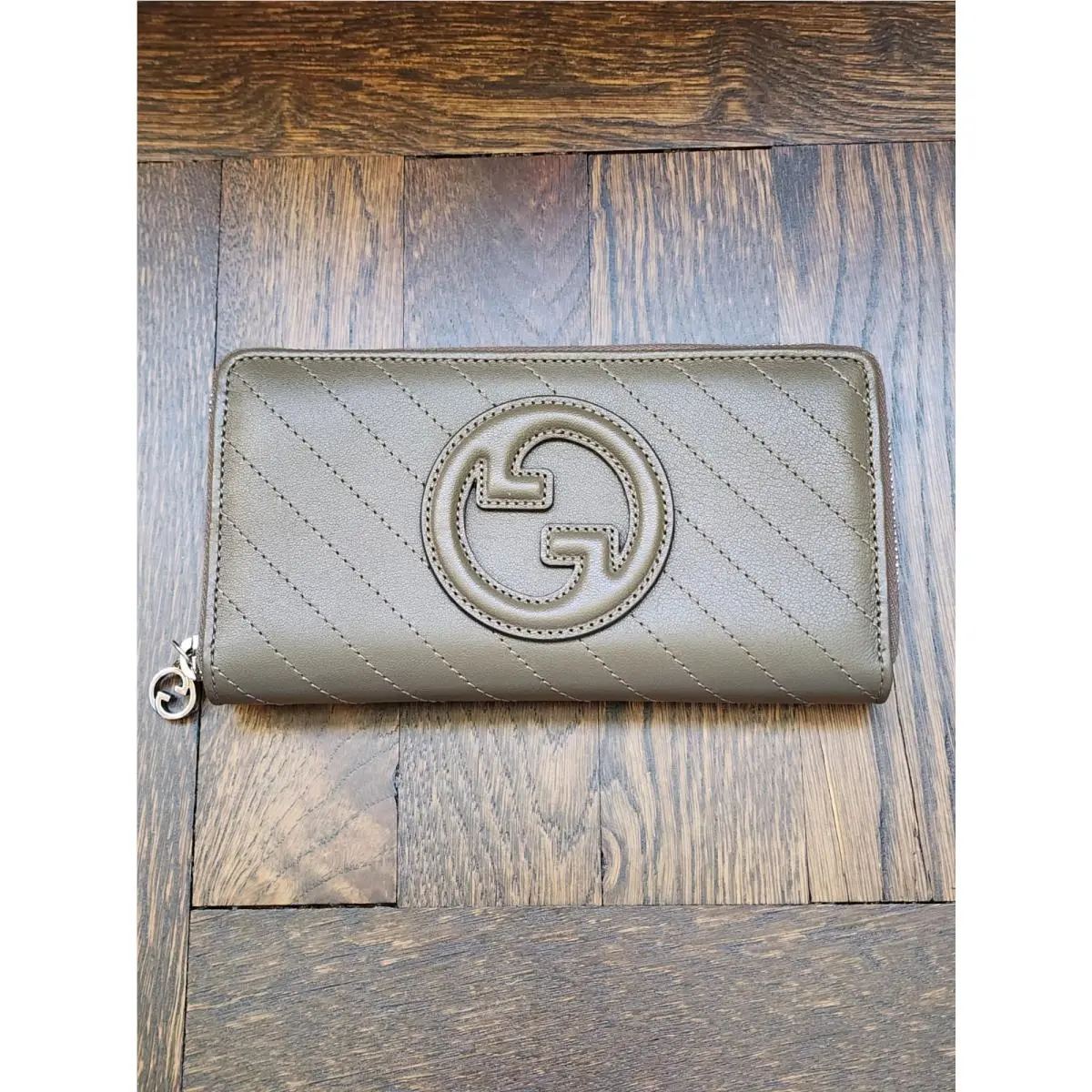 Gucci Blondie Round Interlocking G Brown Zip Around Wallet