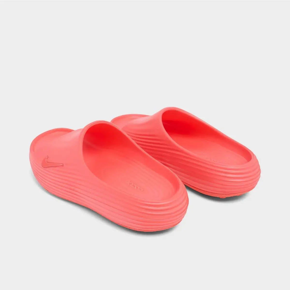 Nike shoes - HV4484 801 - Hot Lava 6