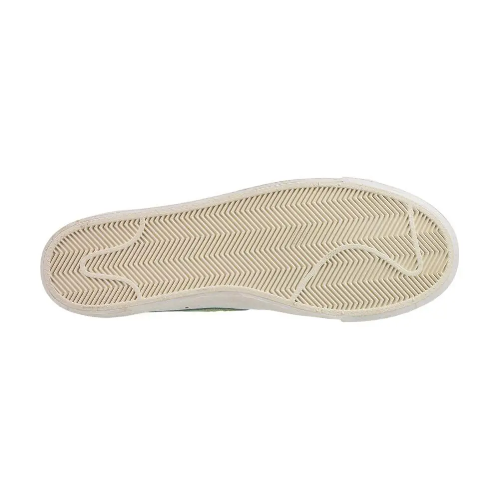 Nike shoes - White/Mean Green-Sail-White 10