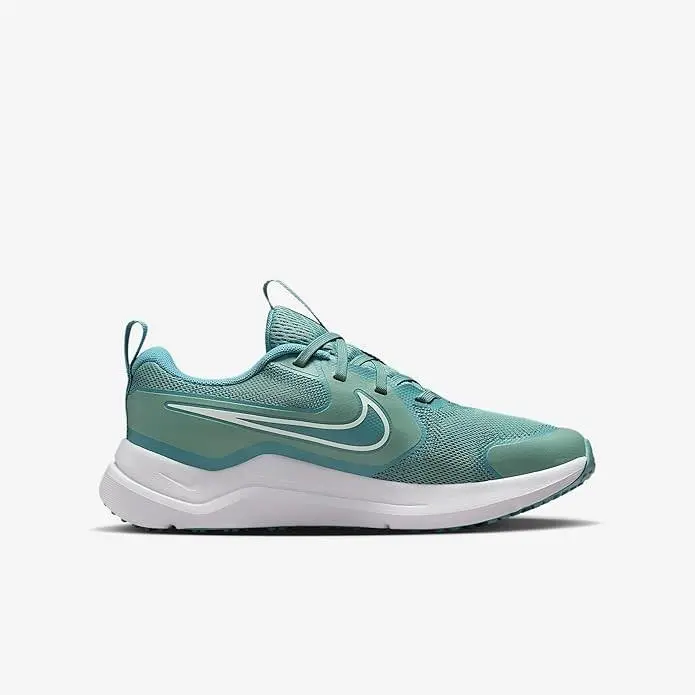 Nike shoes - Nike Cosmic Runner - Cosmic Runner - Green 1