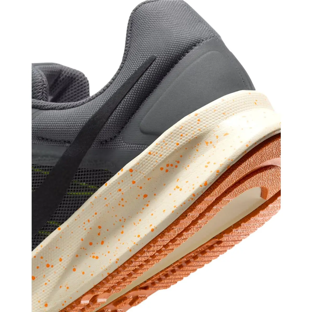 Nike shoes Run Swift - Iron Grey/Black/Total Orange 9