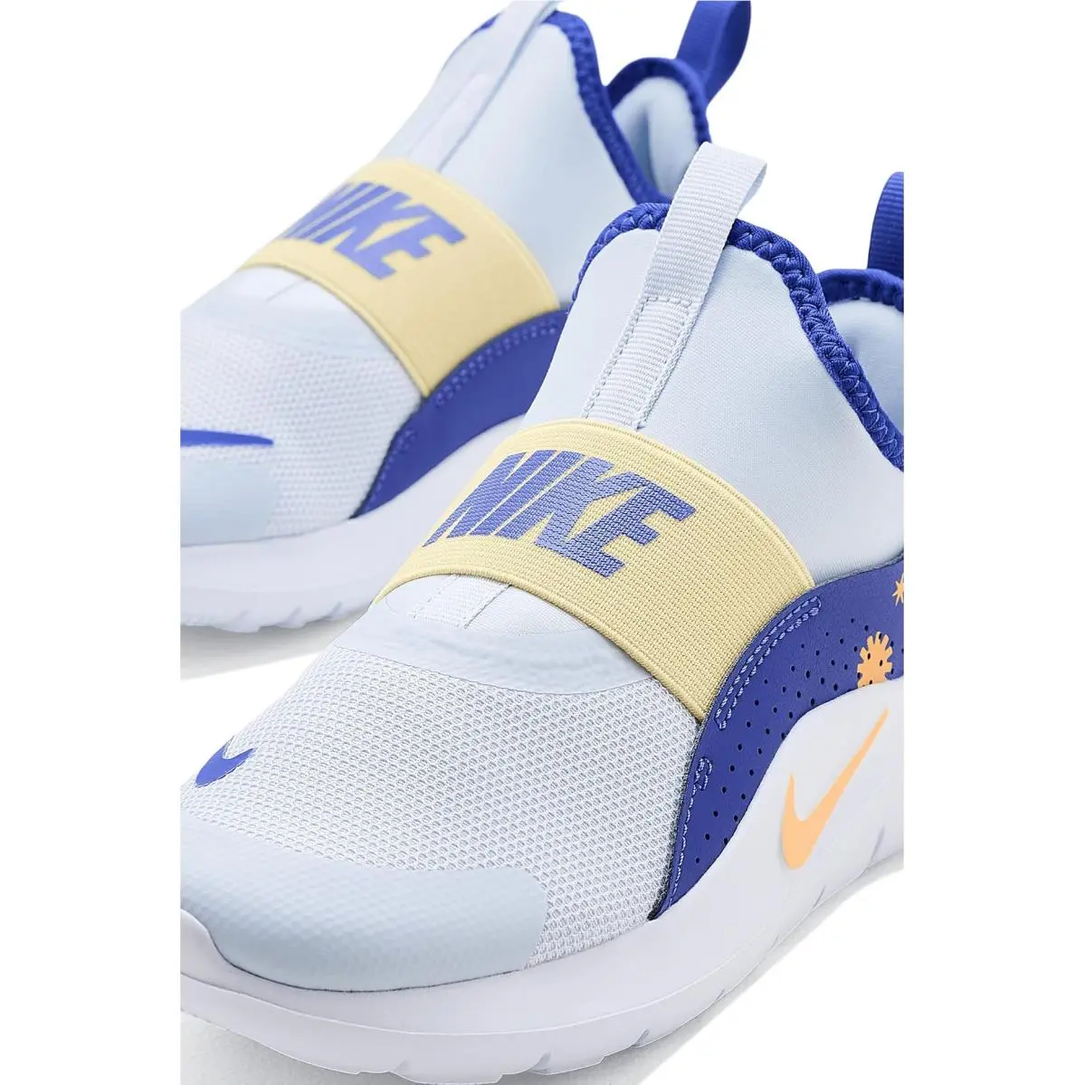 Nike shoes - Chalk/Desert Pink/Sundial/Tangerine Tint 18