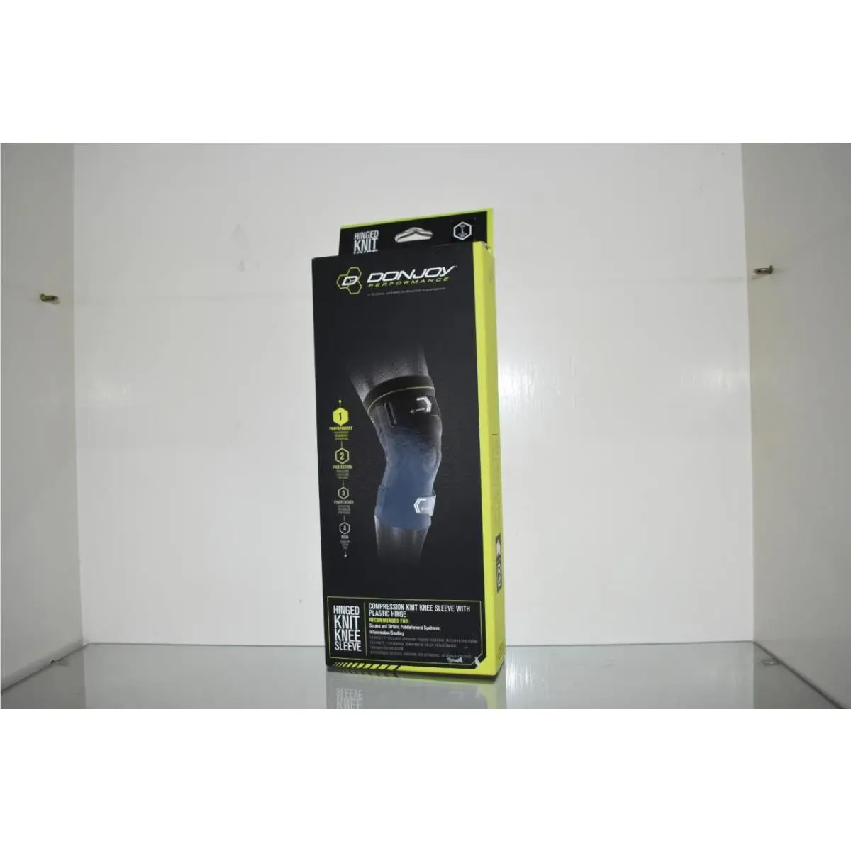 DonJoy  - DonJoy Performance Hinged Knit Knee - DP191KS01-SGR - Black 1