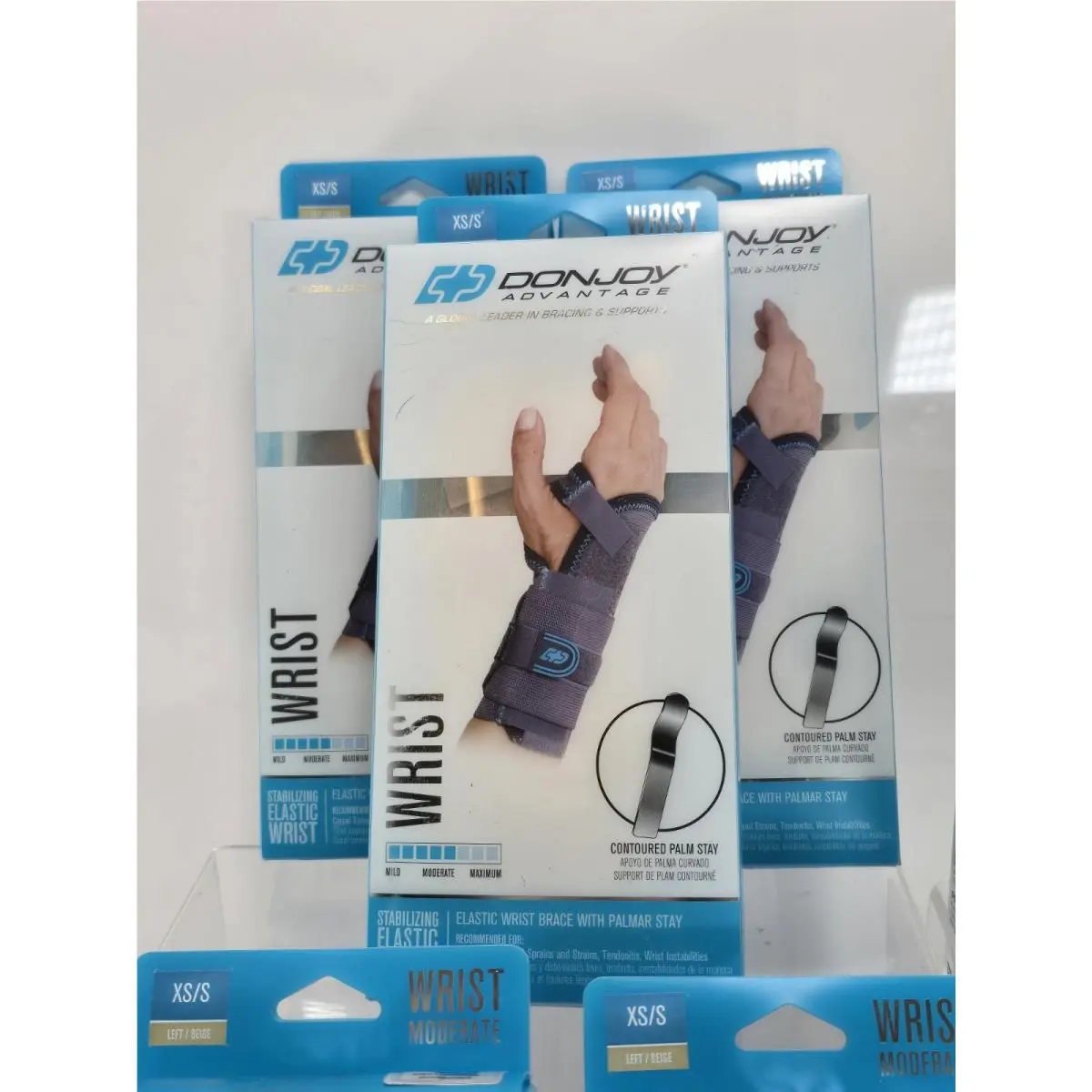 DonJoy  - Advantage - Advantage (UPC: 190446209881) 4
