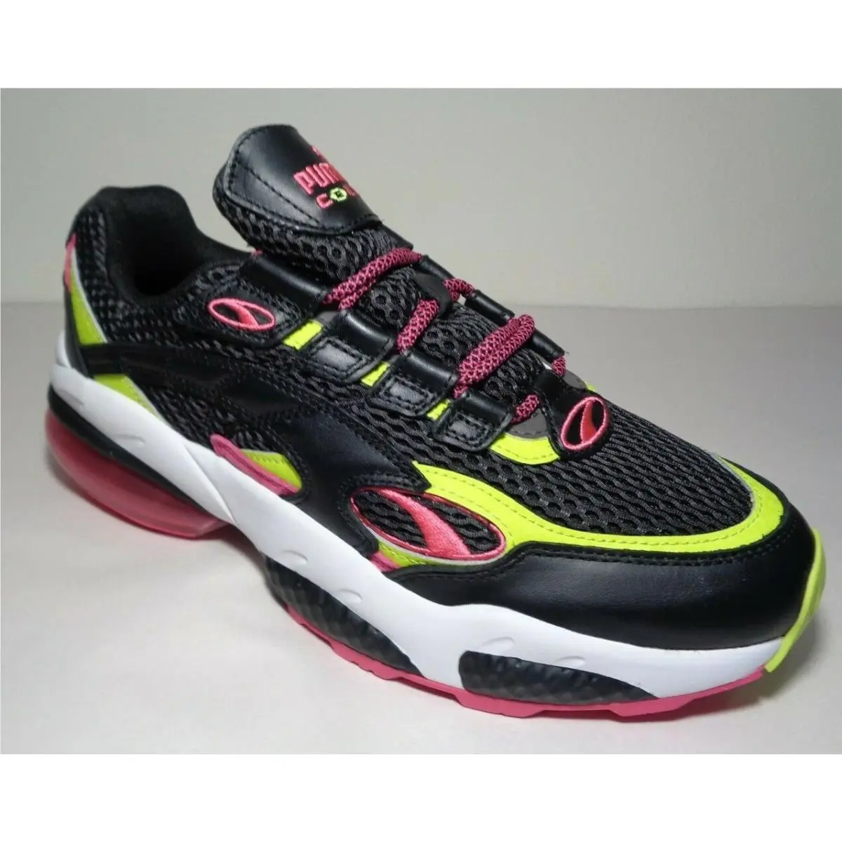 Puma shoes - Black (UPC: 192340601303) 1