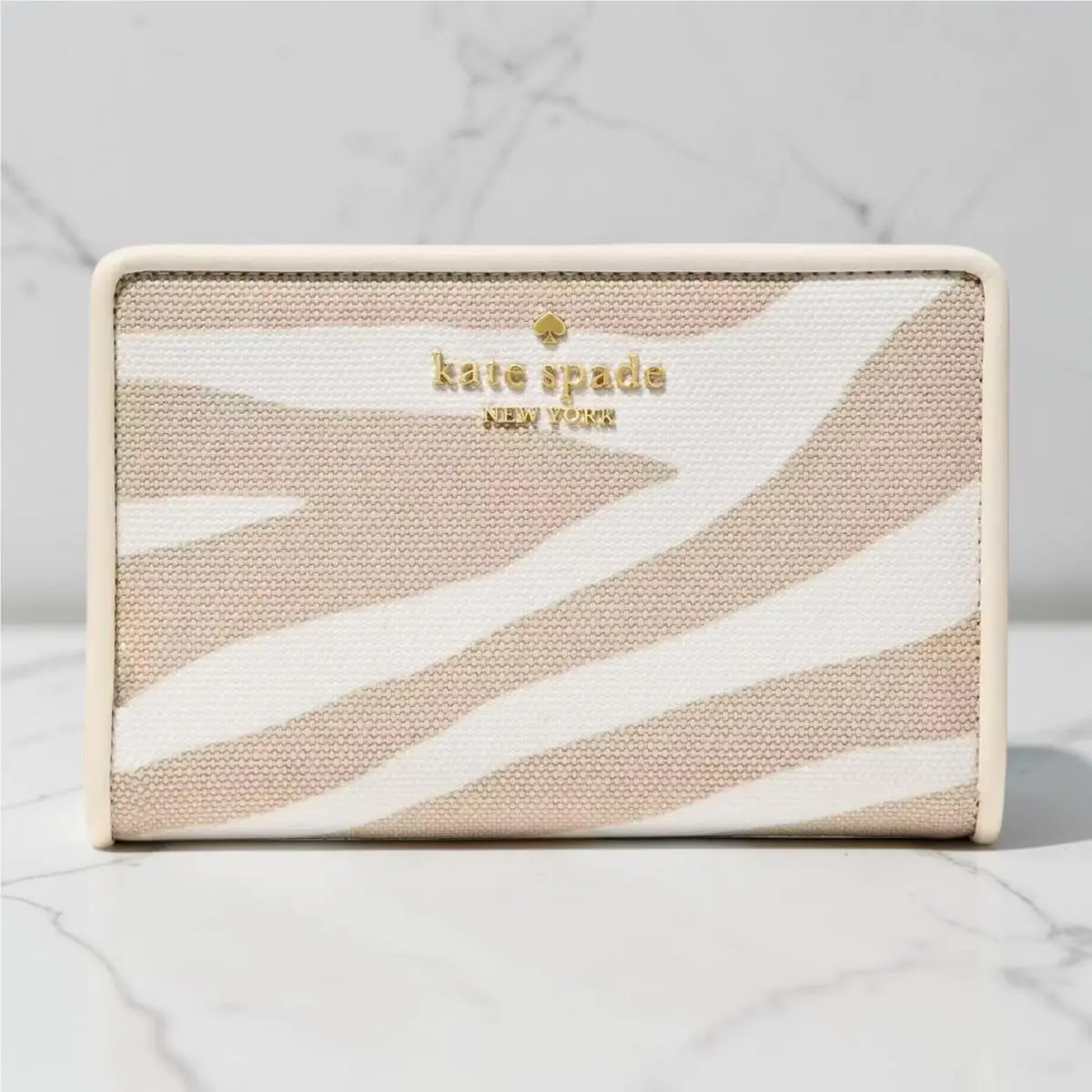 Kate Spade Zebra Medium Bifold Wallet Natural Multi KN758