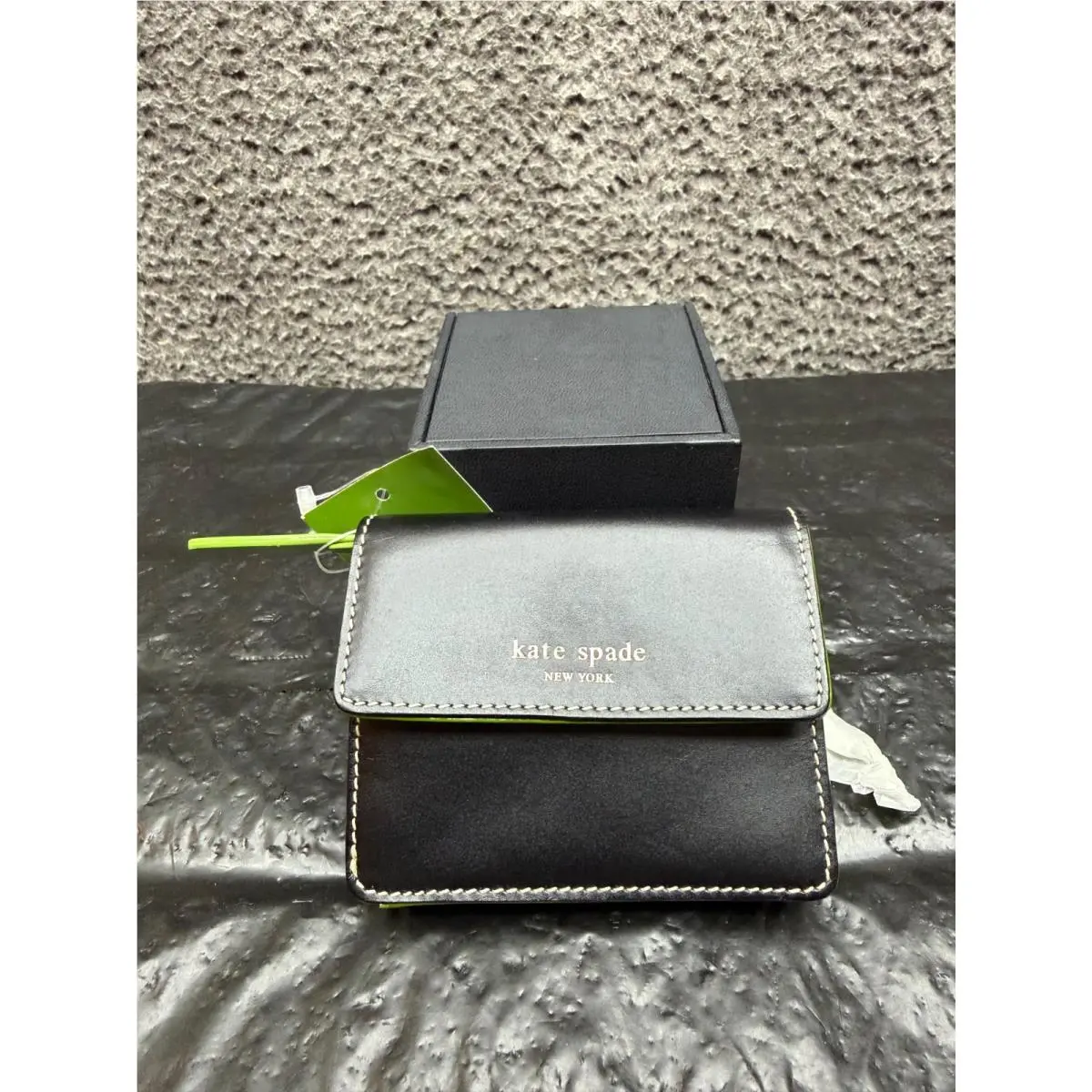 Kate Spade New York Jane Street Ruth Cardholder Wallet w/ Ring Black Kelly