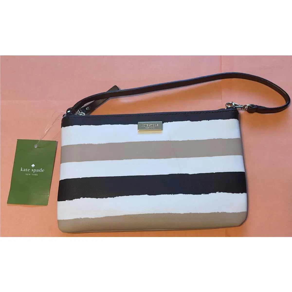 Kate Spade Grant Street Grainy Vinyl Lolly Wristlet Black/white/cream W/tag