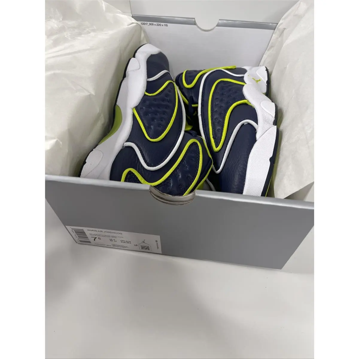 Nike shoes - Jordan OG - CW0907-400 - College Navy/White/Venom Green 7