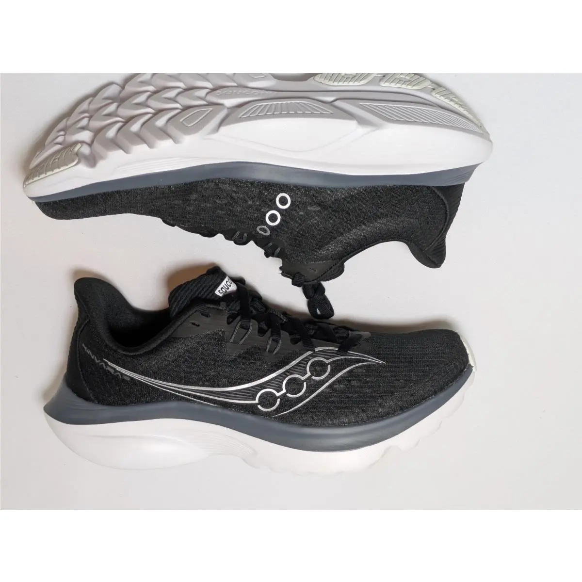 Saucony shoes - Saucony Kinvara 16 - Kinvara - S11020-200 - Black 2