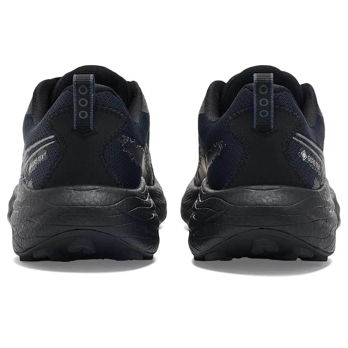 Saucony shoes - Triple Black 5