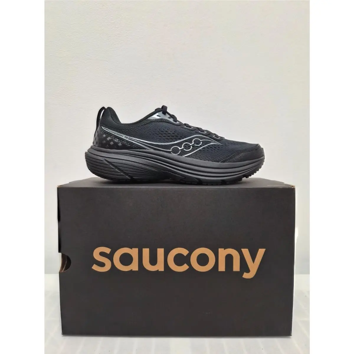 Saucony shoes - SAUCONY COHESION 19 - COHESION - S101960-1004 - Black 3