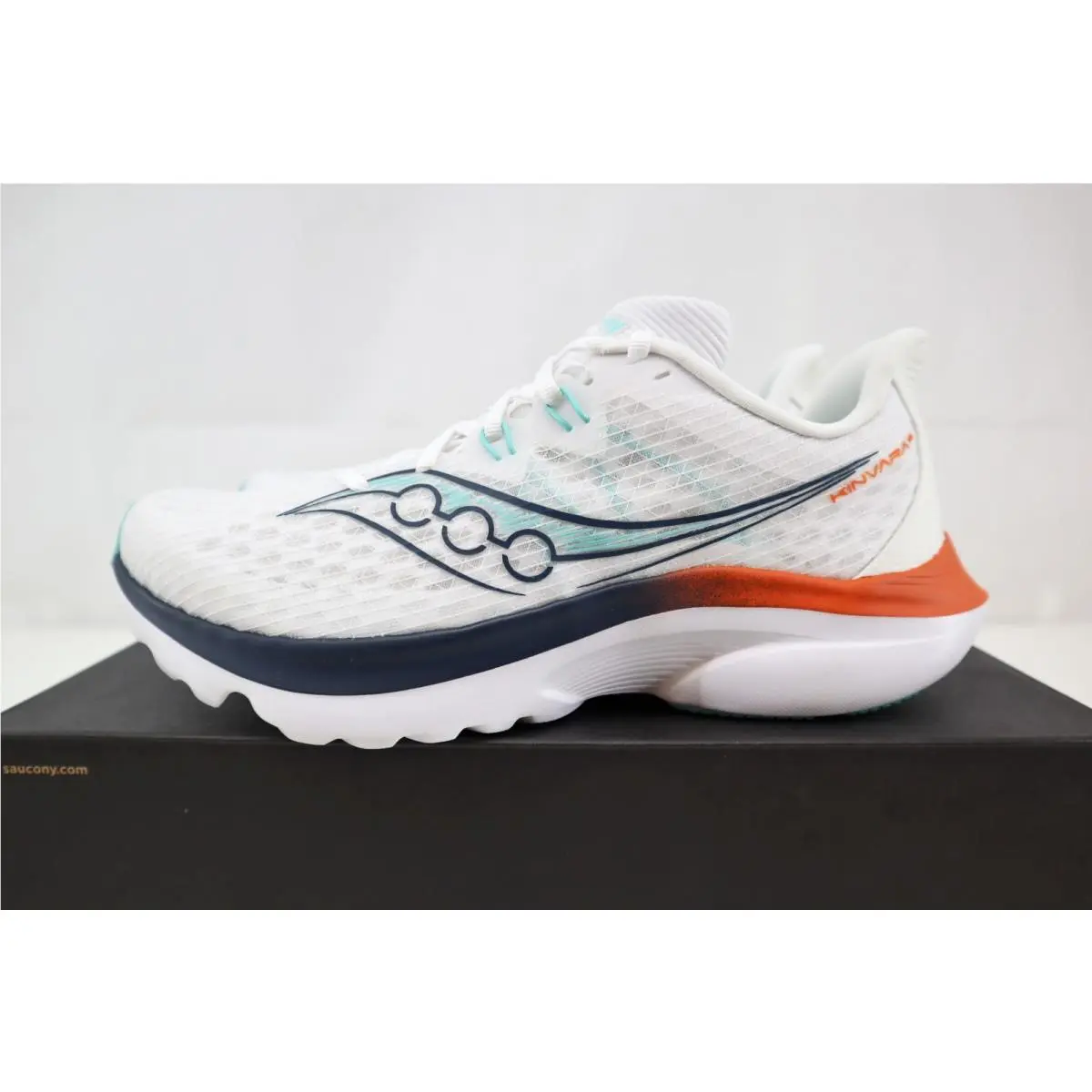 Saucony shoes - Saucony Kinvara 16 - Kinvara - S11020-172 - White / Navy, Shoe: White/Navy 0
