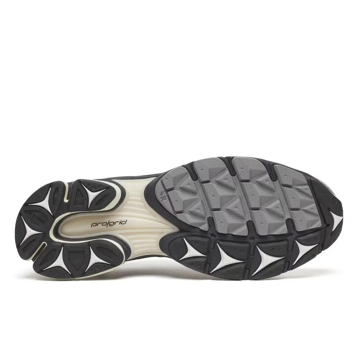 Saucony shoes - Black | White 4