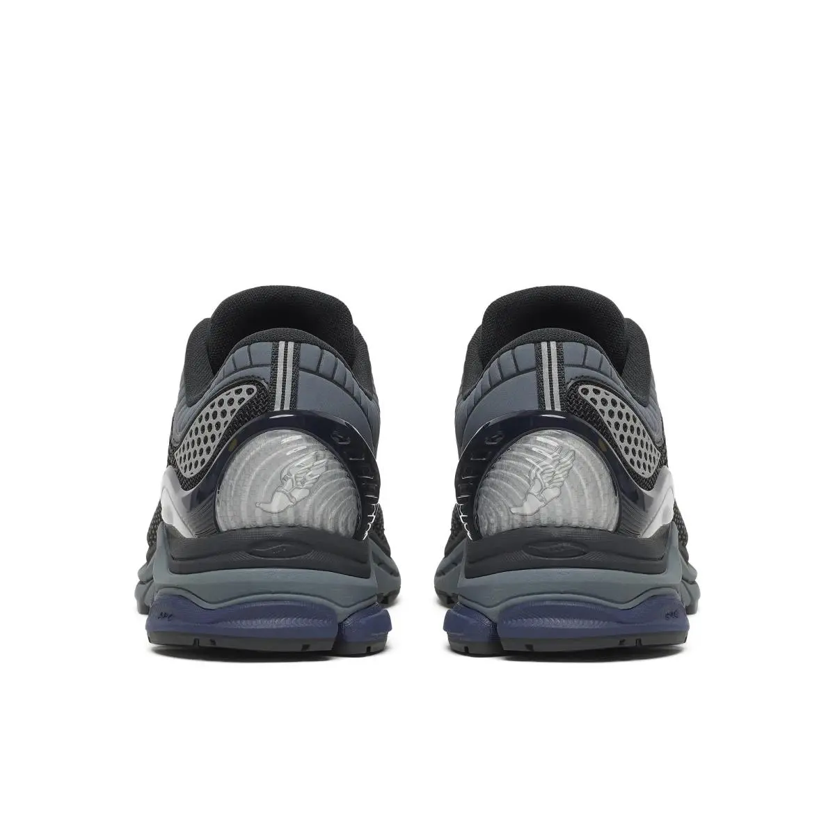 Saucony shoes - Black | White 32
