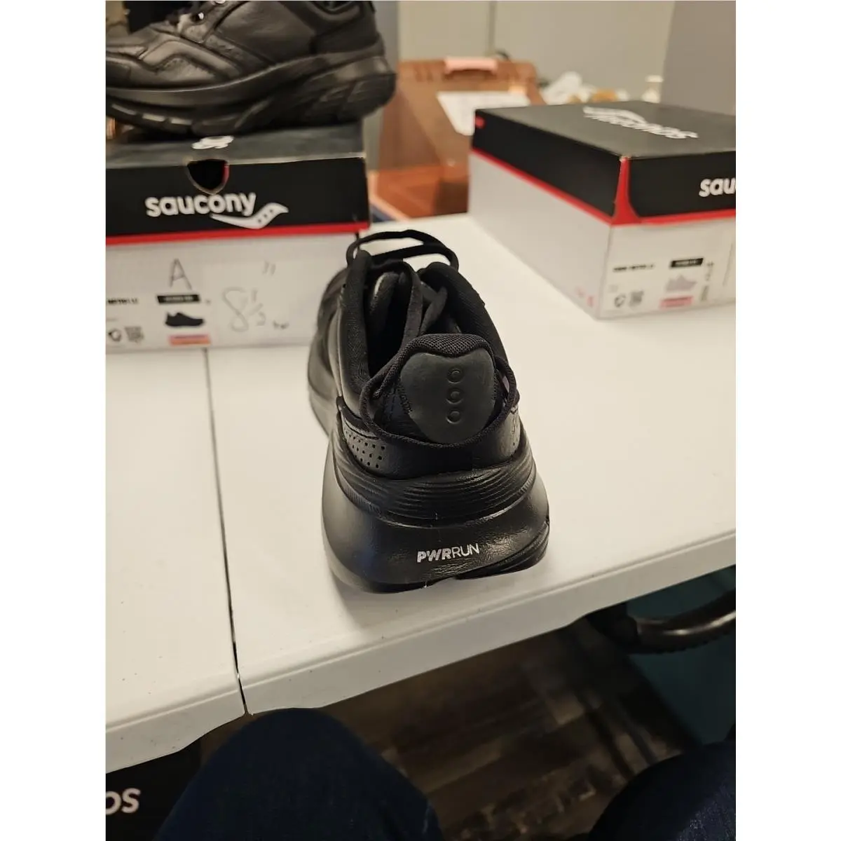 Saucony shoes - SAUCONY GUIDE METRO LE - GUIDE METRO - S11018-120 - Black 1