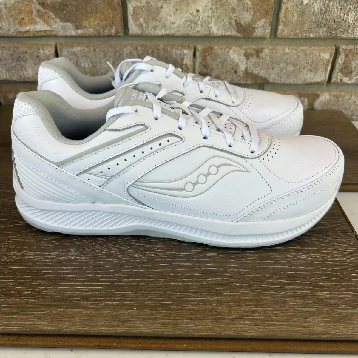 Saucony shoes - Saucony Echelon Walker 3 - Echelon Walker - S40201-1 - White 1