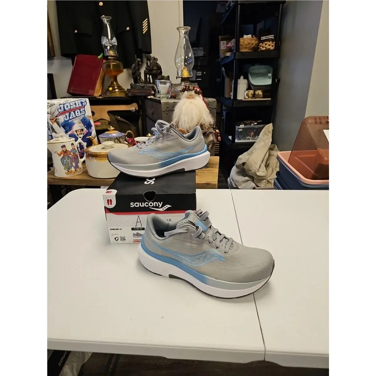 Saucony Echelon 10 Womens Size 10.5 XW S11046-104 Flint/breeze Gray