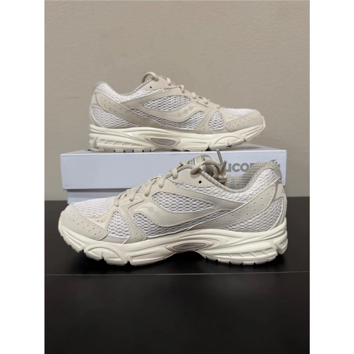 Saucony shoes - Beige 0