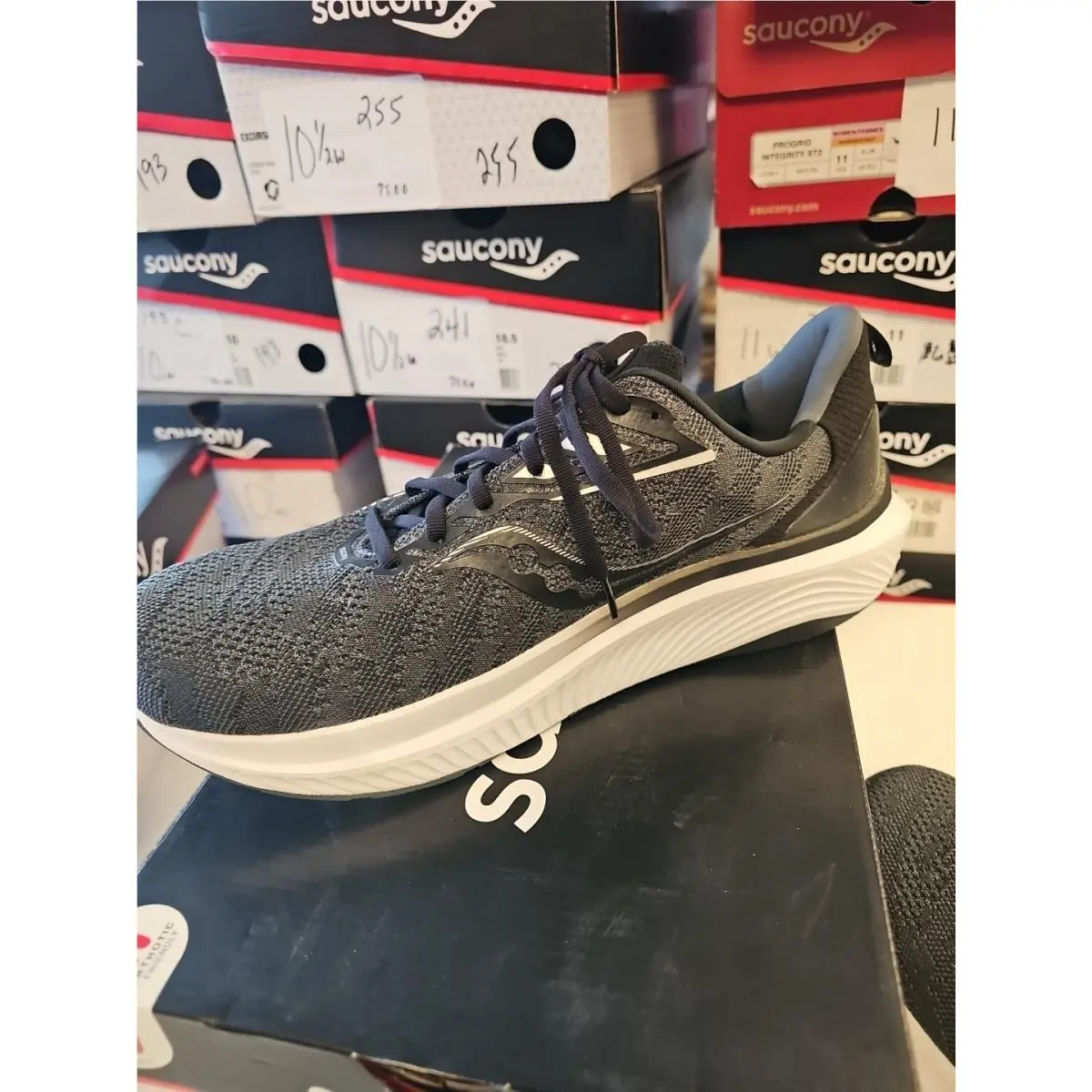 Saucony shoes - Saucony Echelon - Echelon - S20767-10 - Black 0