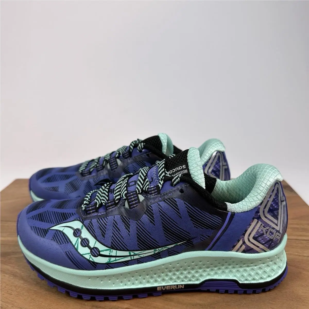 Saucony shoes - SAUCONY KOA TR - KOA - S10390-35 - Purple 0