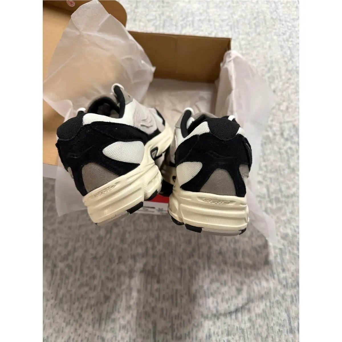 Saucony shoes - Saucony Ride Millennium - Ride Millennium - White 3