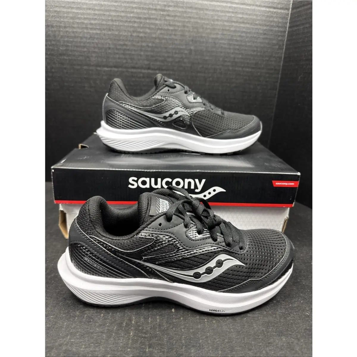 Saucony Cohesion 16 Running Shoe’s Men’s 7 Black/white