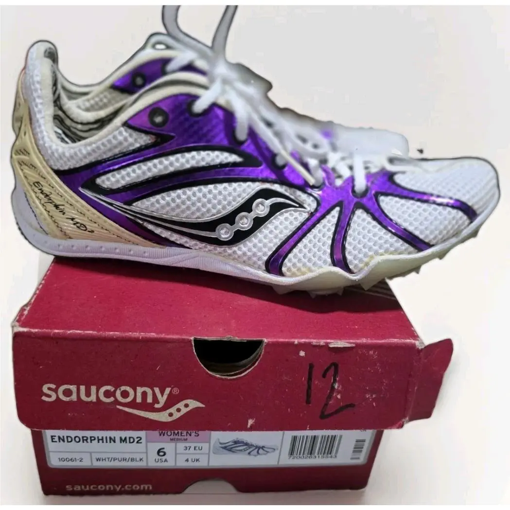 Saucony Endorphin MD2 Women`s Track Field Spikes Sz 6 White/ Purple