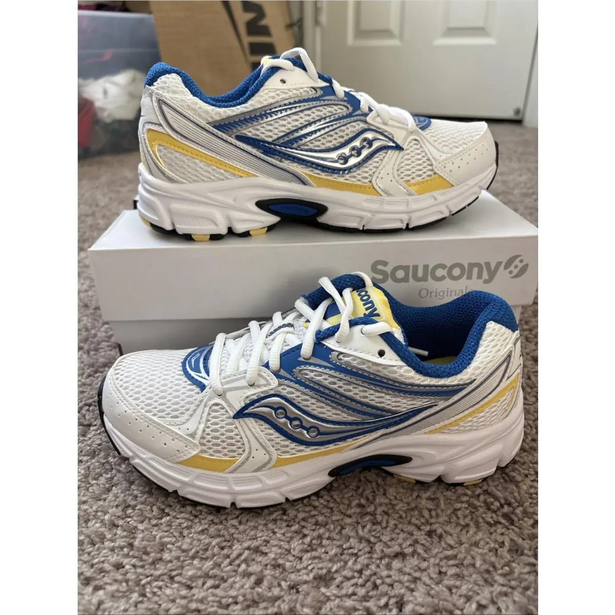 Saucony shoes - Saucony - S70812-15 - White 4