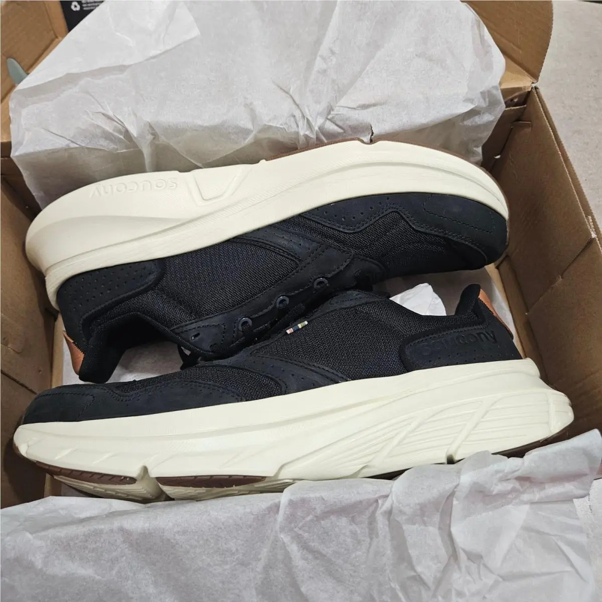 Saucony shoes - Saucony Guide Metro - Guide Metro - Black 2