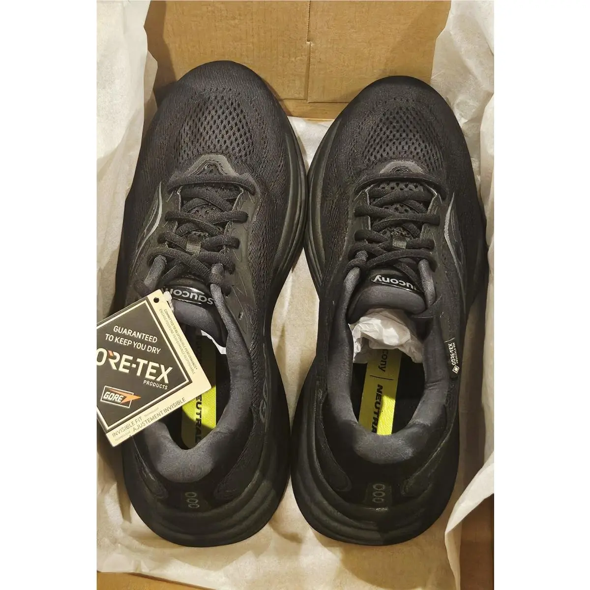 Saucony shoes - Saucony Triumph 24 - Triumph - Black 0