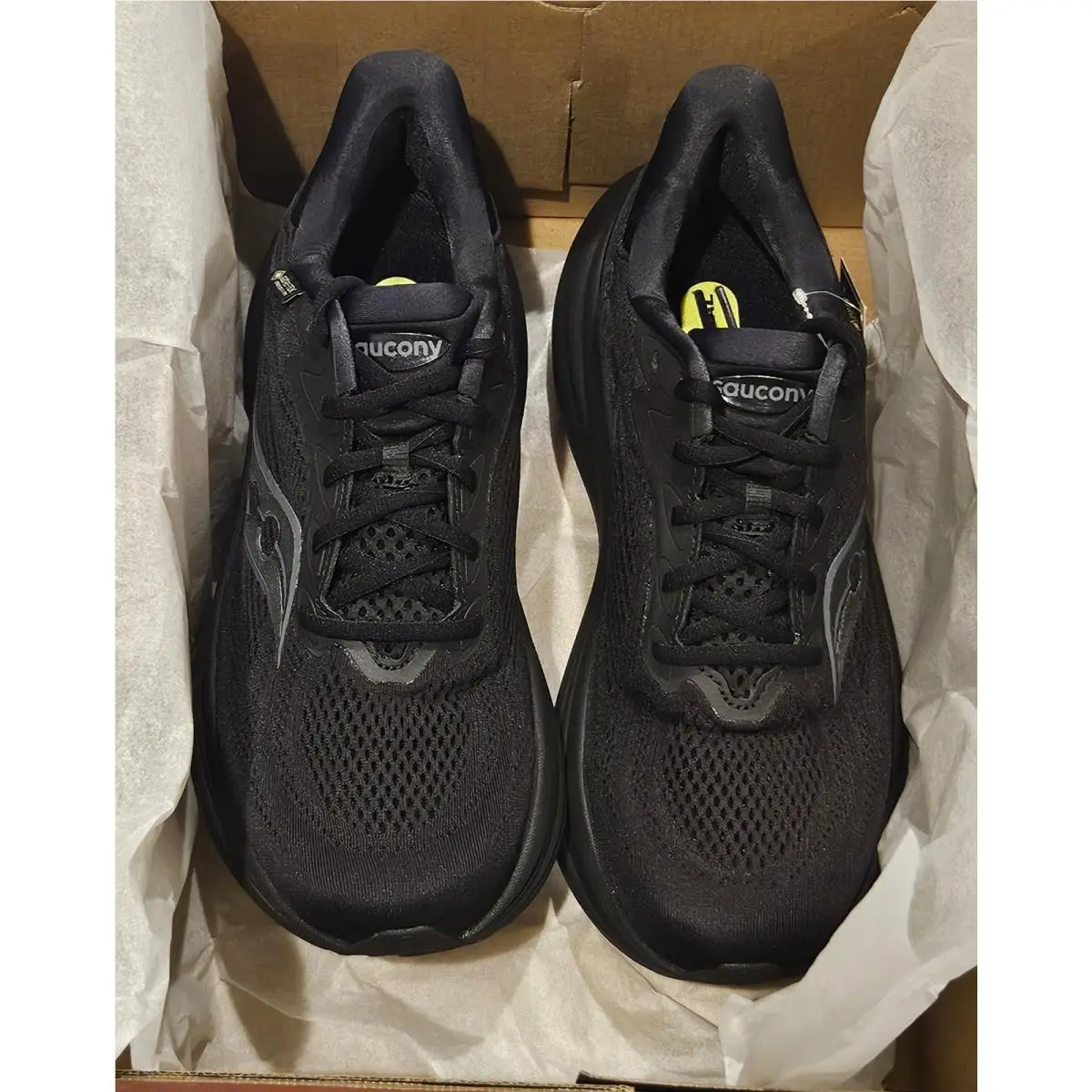 Saucony shoes - Saucony Triumph 24 - Triumph - Black 3