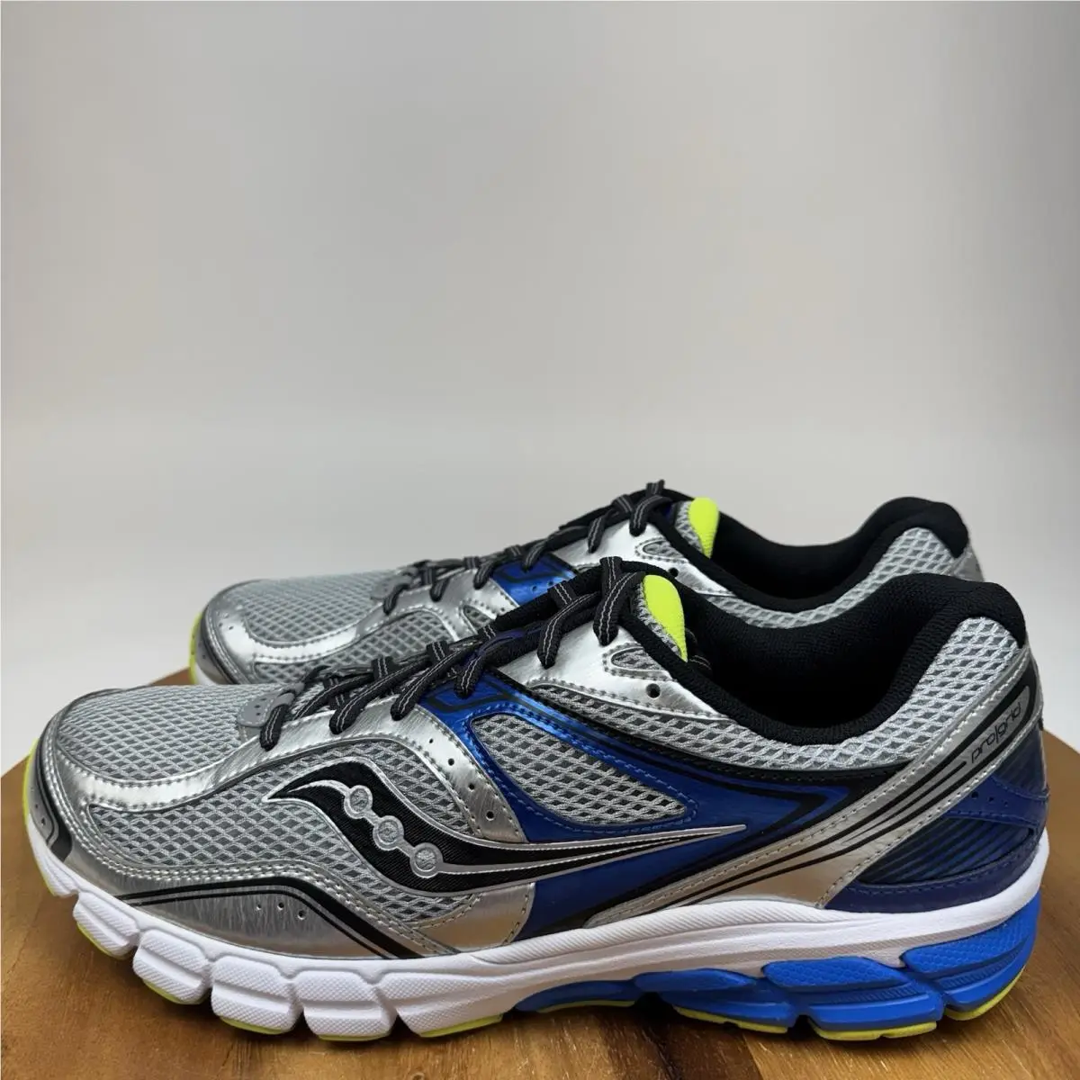 Saucony shoes - Saucony ProGrid Twister - ProGrid Twister - Silver 0